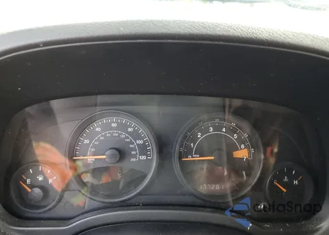 2014 Jeep Compass Sport z USA, uszkodzony, nr VIN 1C4NJCBA7ED750053